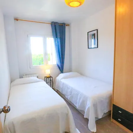 Litoral - Millet 2 9 Only Families (adults Only) Cambrils