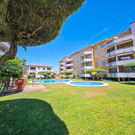 Litoral - Millet 2 9 Only Families (adults Only)